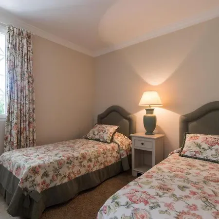 Holiday home Maspalomas Sleeps 2 Pool Air Con Wifi